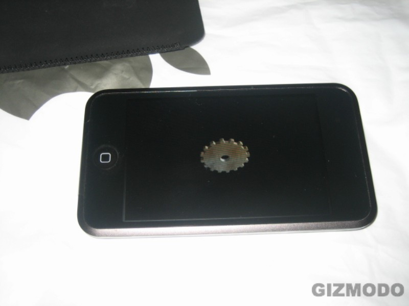 Illustration for article titled Full Gallery of iPod Touch in Factory Test Mode